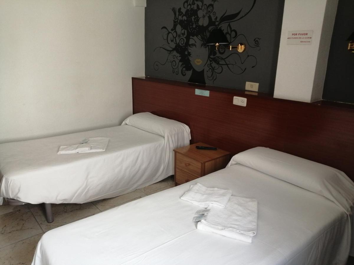 Hostal Jaime I 韦斯卡 外观 照片
