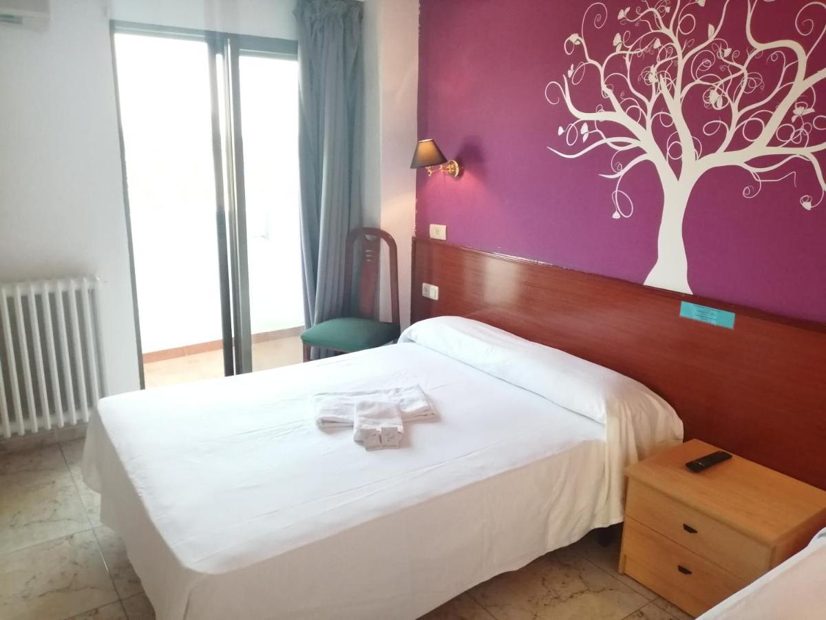 Hostal Jaime I 韦斯卡 外观 照片