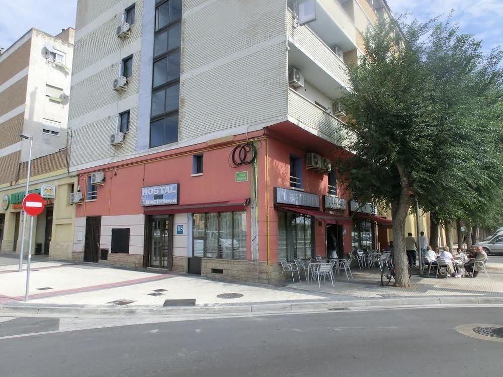 Hostal Jaime I 韦斯卡 外观 照片
