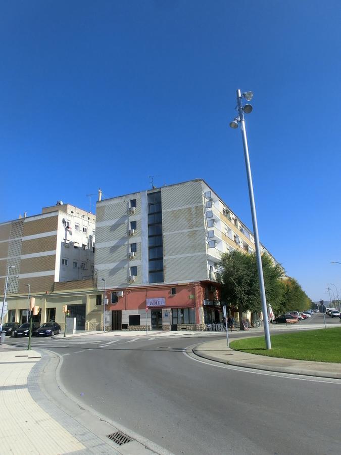 Hostal Jaime I 韦斯卡 外观 照片