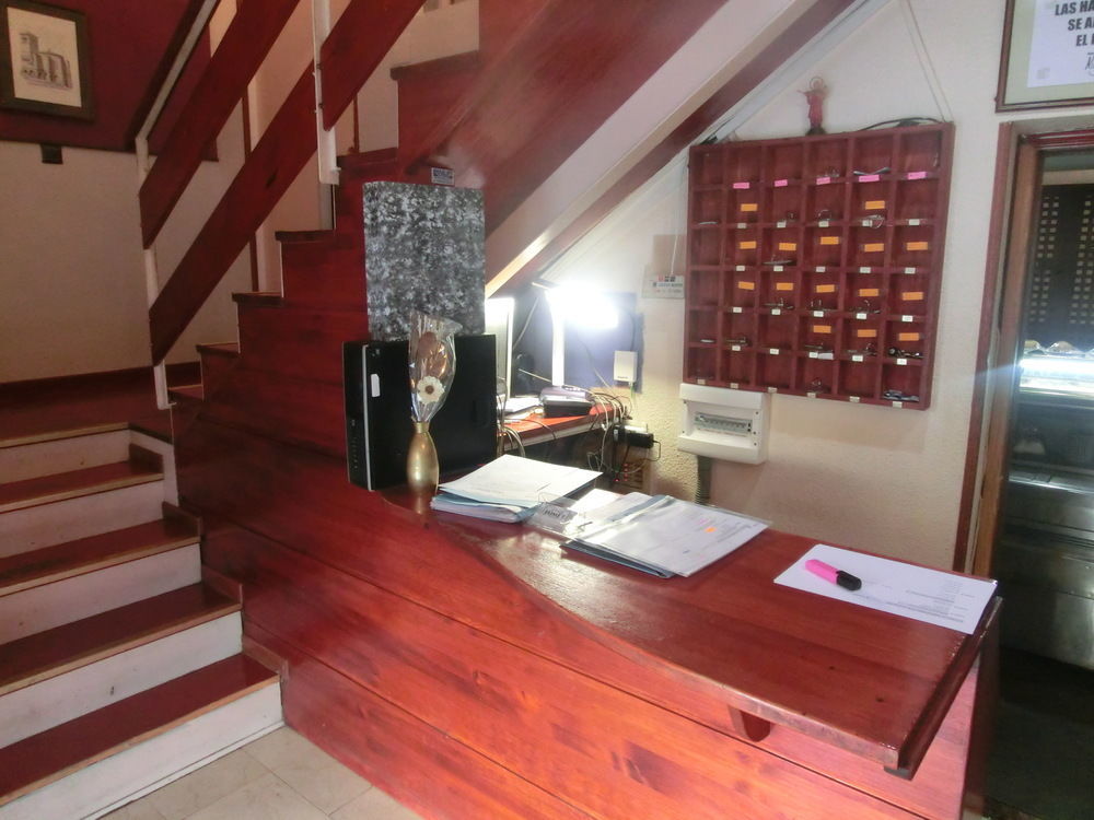 Hostal Jaime I 韦斯卡 外观 照片