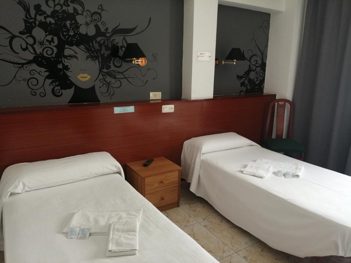 Hostal Jaime I 韦斯卡 外观 照片